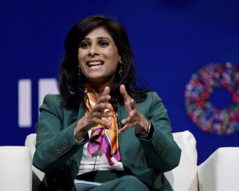 IMF's Gopinath urges US to curb fiscal deficit, FT reports