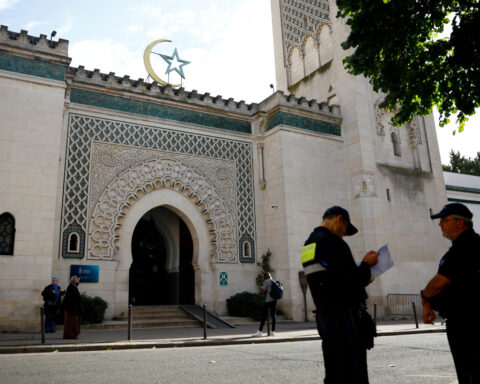Government-commissioned report says Muslim Brotherhood posing threat to French unity