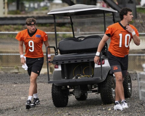 Bengals' Joe Burrow credits Peyton Manning for his involvement in Netflix's 'Quarterback' series