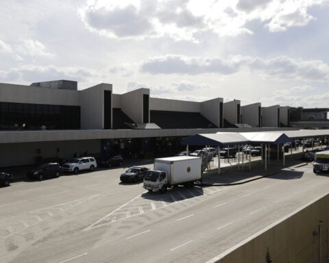 Report says thick smoke filled the cabin of a Delta plane that took off from Atlanta in February