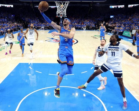 Newly-crowned MVP Shai Gilgeous-Alexander leads Oklahoma City Thunder to dominant Game 2 win over Minnesota Timberwolves