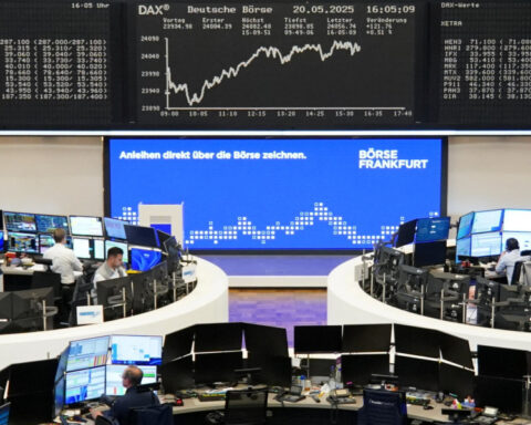 European stocks close week lower on Trump's EU, Apple tariff threats