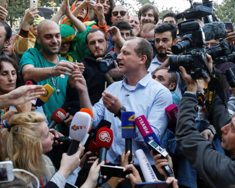 Georgian court places opposition leader in pre-trial detention for contempt of parliament