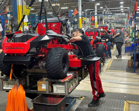 US business activity improves in May; inflation poised to accelerate sharply