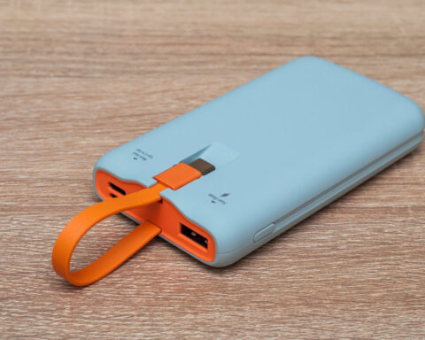 Southwest Airlines places new restrictions on portable chargers in carry-on