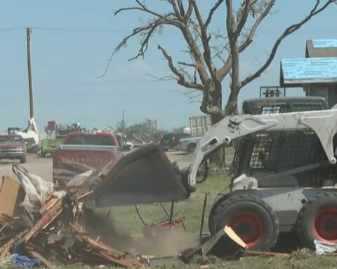 Over 300 Kansans show up to help Grinnell rebuild after EF-3 tornado ravages the town