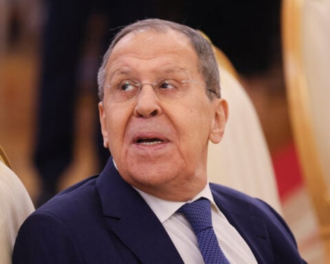 Russia to present peace accord draft after prisoner exchange, Lavrov says