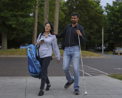 Blind tennis champion Naqi Rizvi lobbies for sport's awareness and Paralympic inclusion