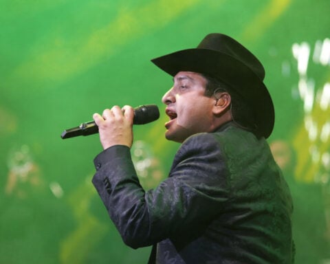 Mexican singer Julion Alvarez postpones Texas show after US visa allegedly revoked
