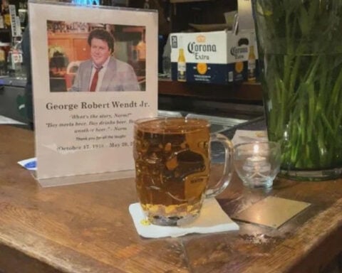 George Wendt to be honored at Boston's original Cheers location with fundraiser