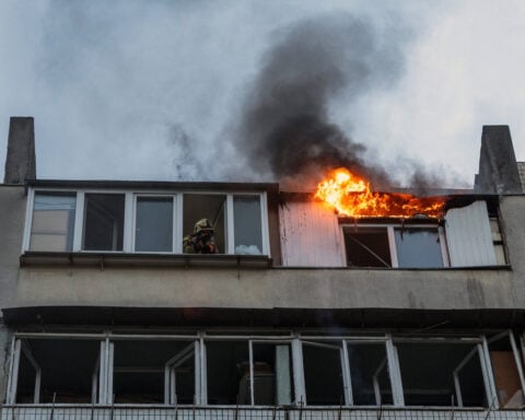 Russian drones attack Kyiv, apartment building hit, seven injured