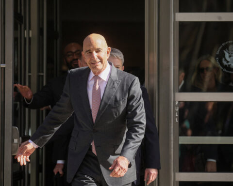 US special envoy praises Syrian leader's steps on foreign fighters