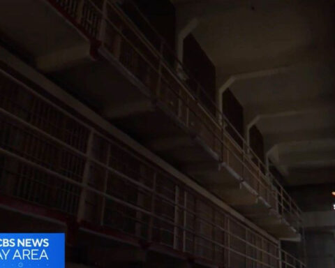 Alcatraz thrives as tourist destination amid talk of reopening as a prison