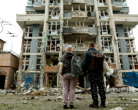 Russia attacks Ukraine for third night in a row, Ukrainian officials say