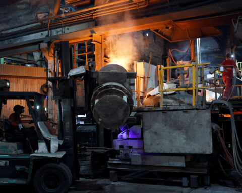 Rise in Spanish industrial prices slows in April on cheaper energy