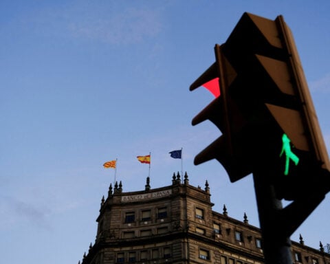 Bank of Spain warns of slowing lending income growth
