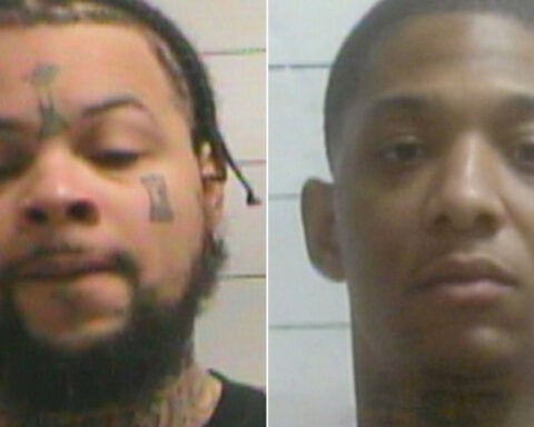 2 escapees from the New Orleans jailbreak remain at large. One has a lot of experience being on the run