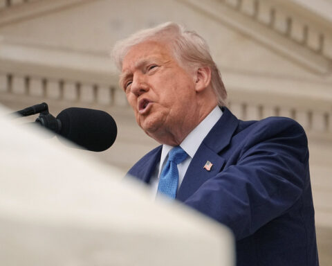Trump says EU call to set up trade meetings is positive