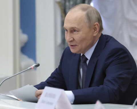 Russia seizes Ukrainian border villages as its bombing campaign slows