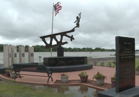 Town reflecting on I-40 bridge collapse 23 years later