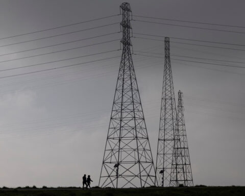 Biggest California utility sees more than 40% jump in data center interest, executive says