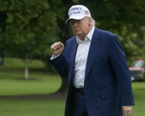 Trump set to pardon reality TV stars Todd and Julie Chrisley of fraud and tax evasion convictions