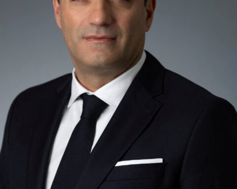 Jeep-maker Stellantis names insider to lead revival