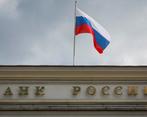 Russian central bank warns of oil price risks as it defends high rates