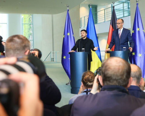 Zelensky departs Germany with pledge for help with long-range weapons, but no Taurus missiles