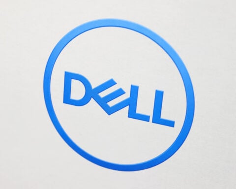 Dell raises annual profit forecast on strong AI server demand