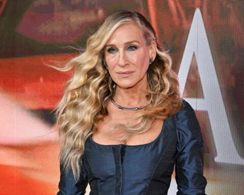 Sarah Jessica Parker details her fears of book-banning, likens libraries to ‘sanctuaries of possibility’