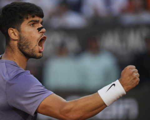 French Open: Tennis players wonder if nasal strips aren't just for snoring anymore