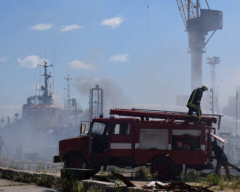 Ukraine needs 500 million euros to rebuild critical port facilities damaged by Russia