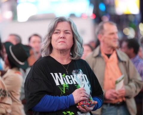 Rosie O’Donnell is back on the small screen as a nun having the time of her life in ‘And Just Like That…’