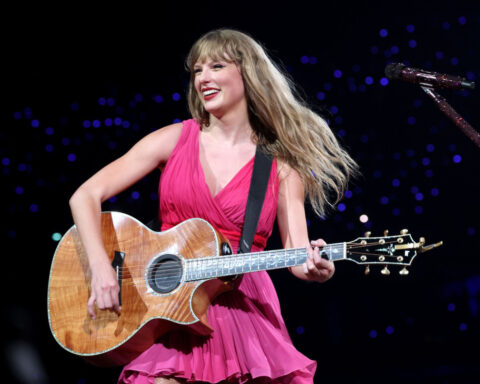 Taylor Swift buys back her entire music catalog