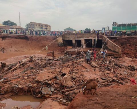 At least 150 killed as deadly floods hit Nigerian town