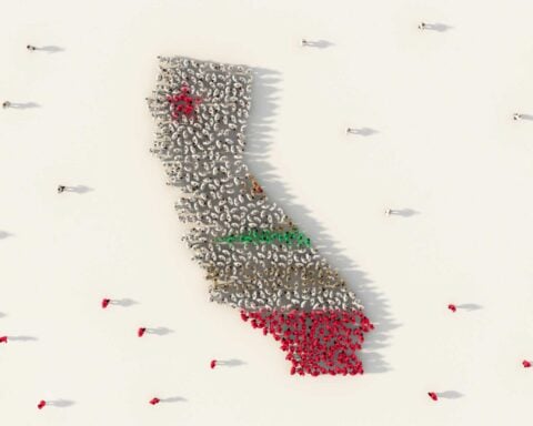 California population rises for second straight year