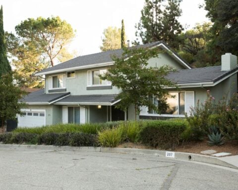 Rent crisis soars, pushing California homes out of reach for the average worker