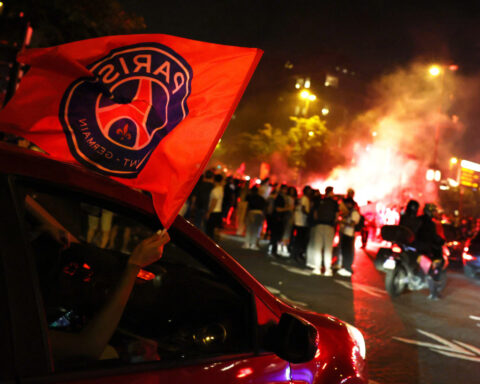 Two dead and 500 arrested in France during PSG win celebrations