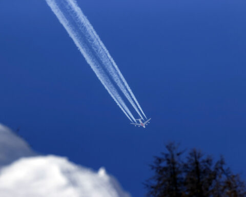 Emirates boss slams planemaker 'hand-wringing' over supply chain woes