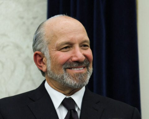 Lutnick downplays impact of tariff court ruling on US, EU talks