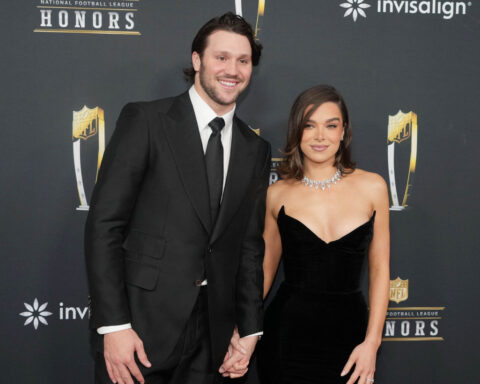 Hailee Steinfeld marries Buffalo Bills quarterback Josh Allen