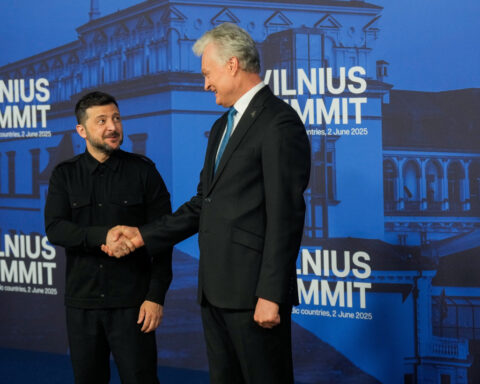 NATO east flank backs Ukraine membership, Poland, Romania and Lithuania say