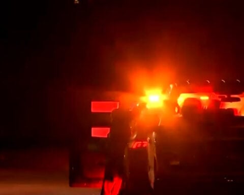 Crews searching for man whose canoe tipped over on Schuylkill River in Pottstown, Pennsylvania
