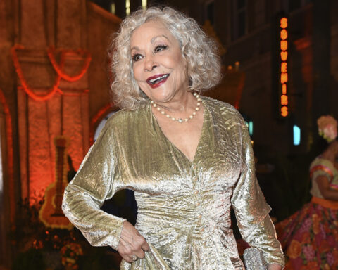 Renée Victor, the voice of no-nonsense Abuelita in 'Coco,' dies at 86