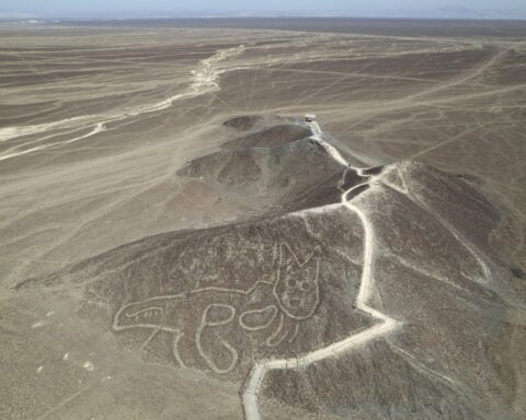 Peru reduces Nazca Lines park by 42%, raising concerns over environmental and heritage risks