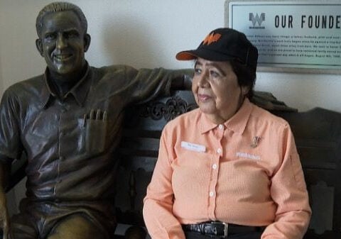 89 year old Whataburger employee serves up kindness to customers