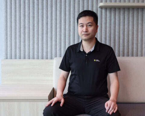 Online broker Tiger to double Hong Kong headcount, targets offshore China wealth