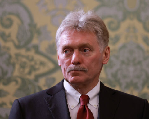 Kremlin says Ukraine peace efforts are complex, no quick decisions should be expected