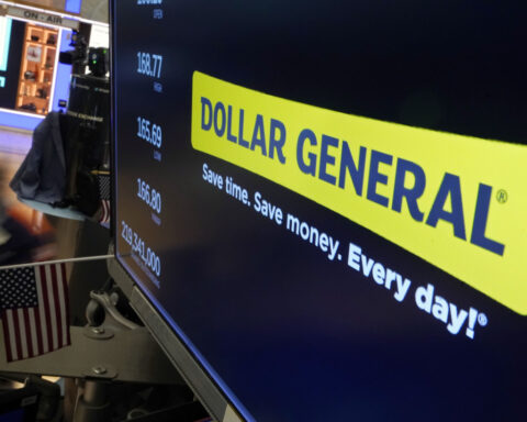 Dollar General posts record sales as bargain stores attract more people anxious about the economy